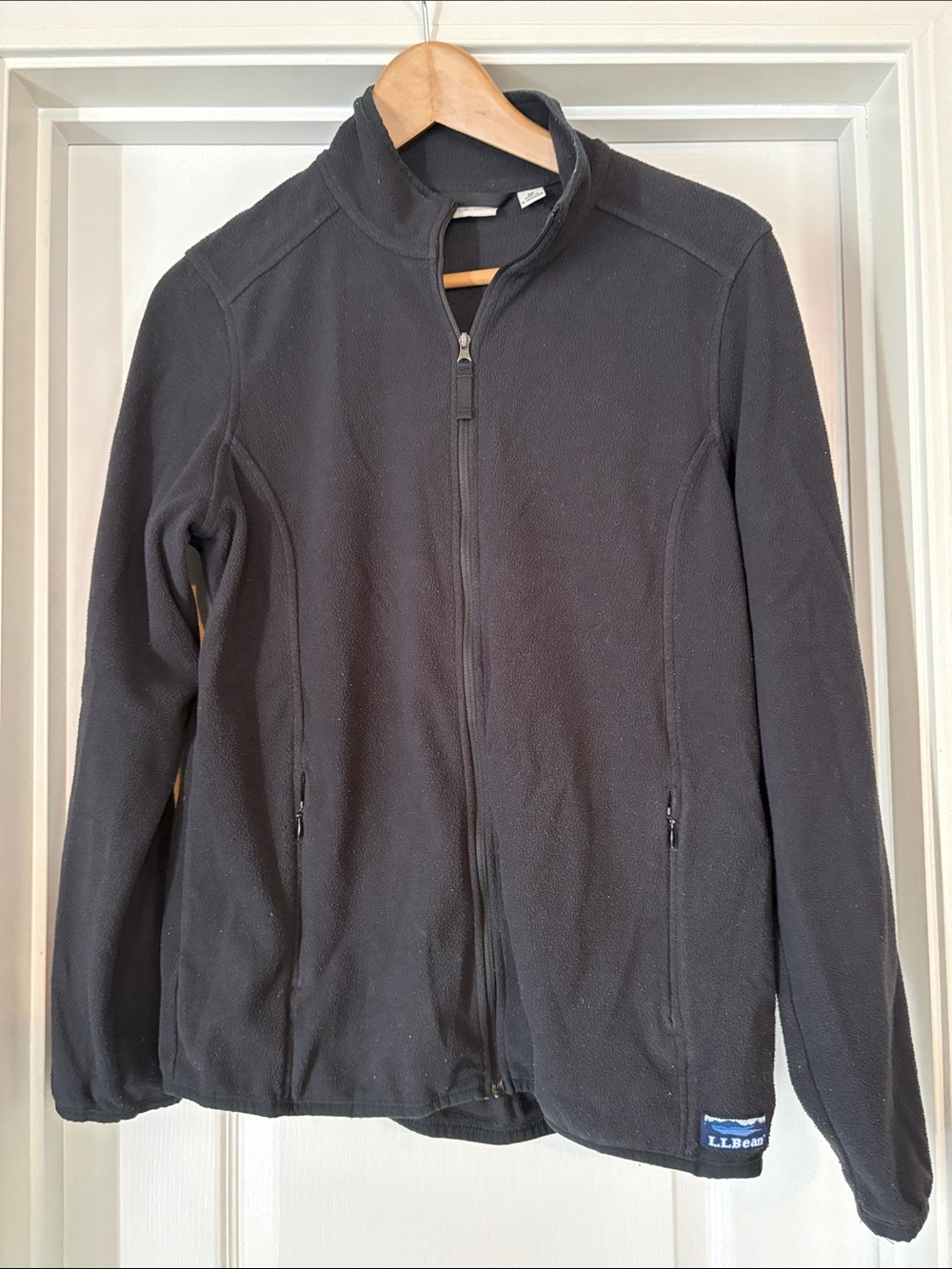 L.L. Bean Women’s Lightweight Fleece Jacket, Black, M